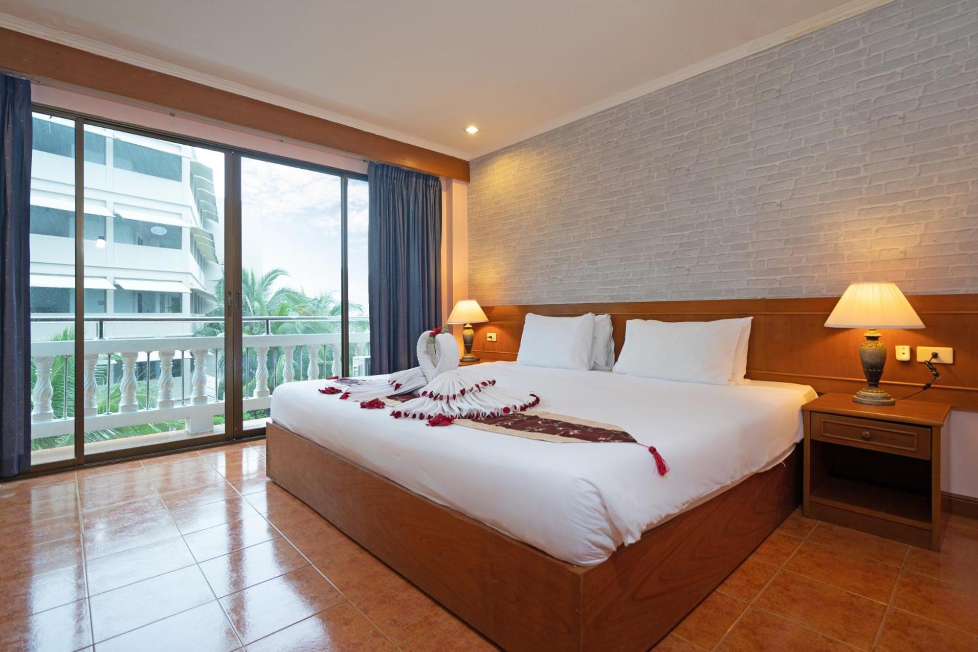 Patong Central Residence And Apartment Εξωτερικό φωτογραφία
